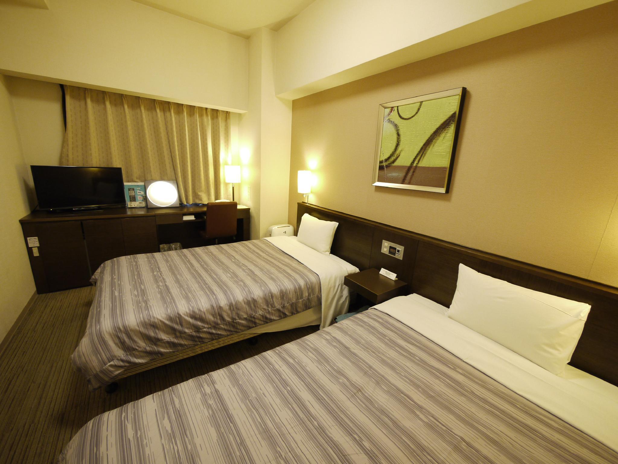 Semi Room, 2 Semi Double Beds