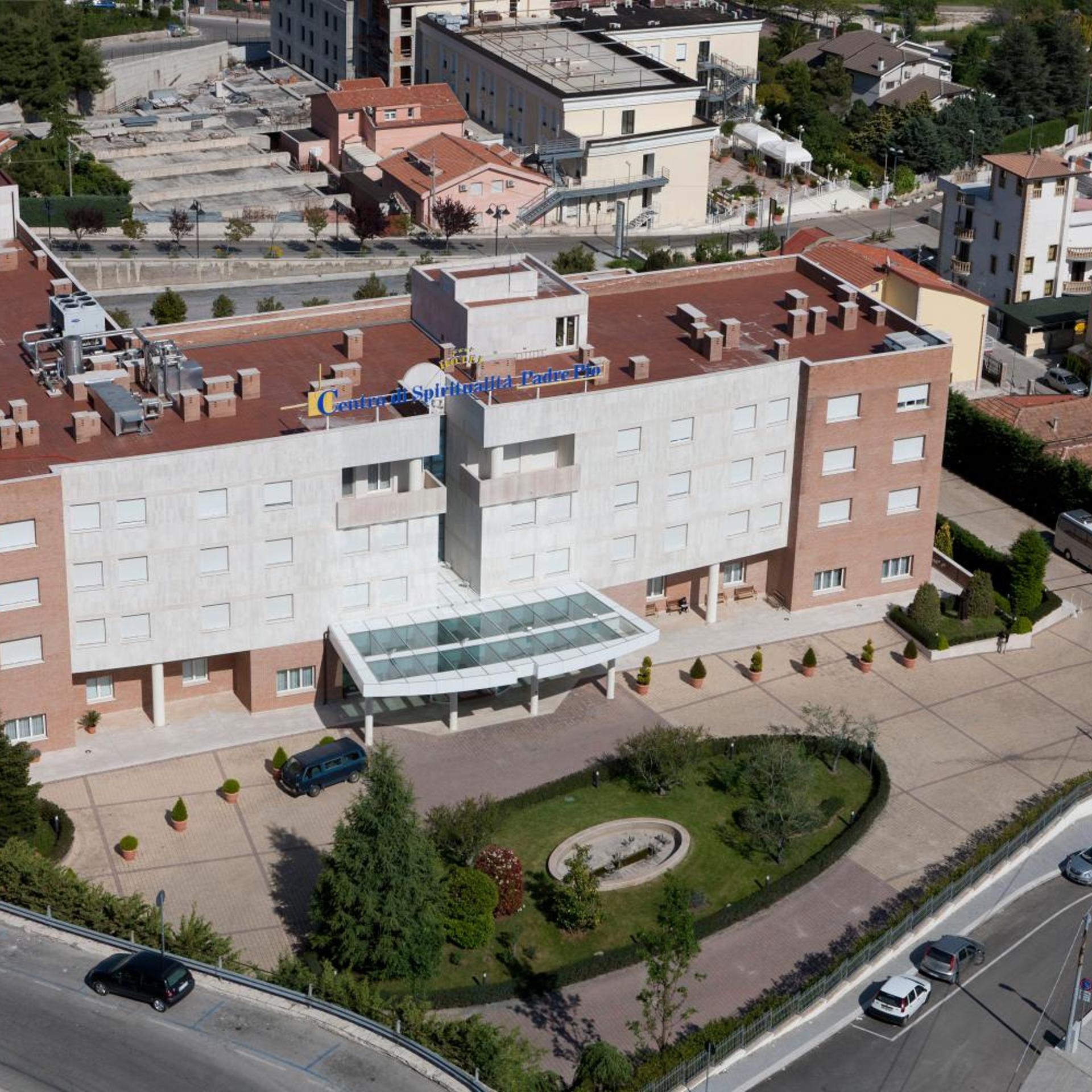 Centro Di Spiritualita Padre Pio 9/51