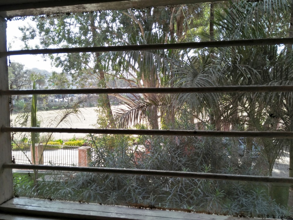Hotel Shanti Mount Abu 19/28