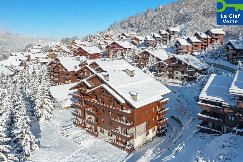 RES.PIERRE & VAC. PREMIUM LES FERMES DE MERIBEL 6/48