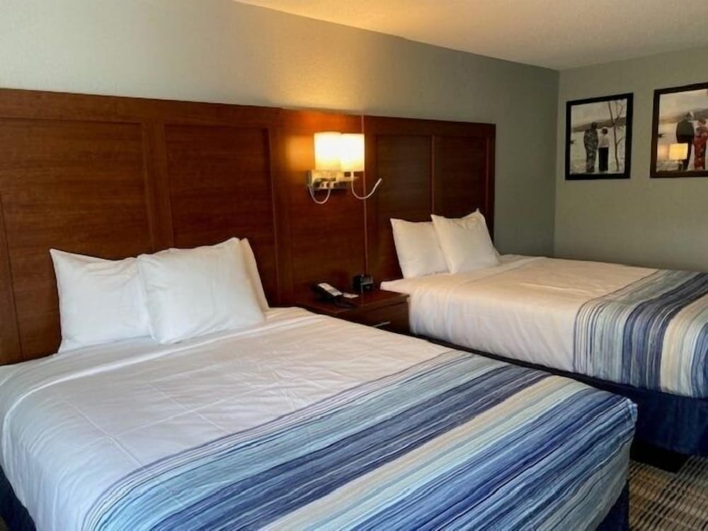 AmericInn by Wyndham Williamsburg 21/50