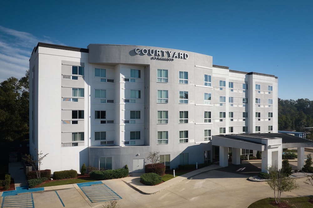 COURTYARD HAMMOND 4/44