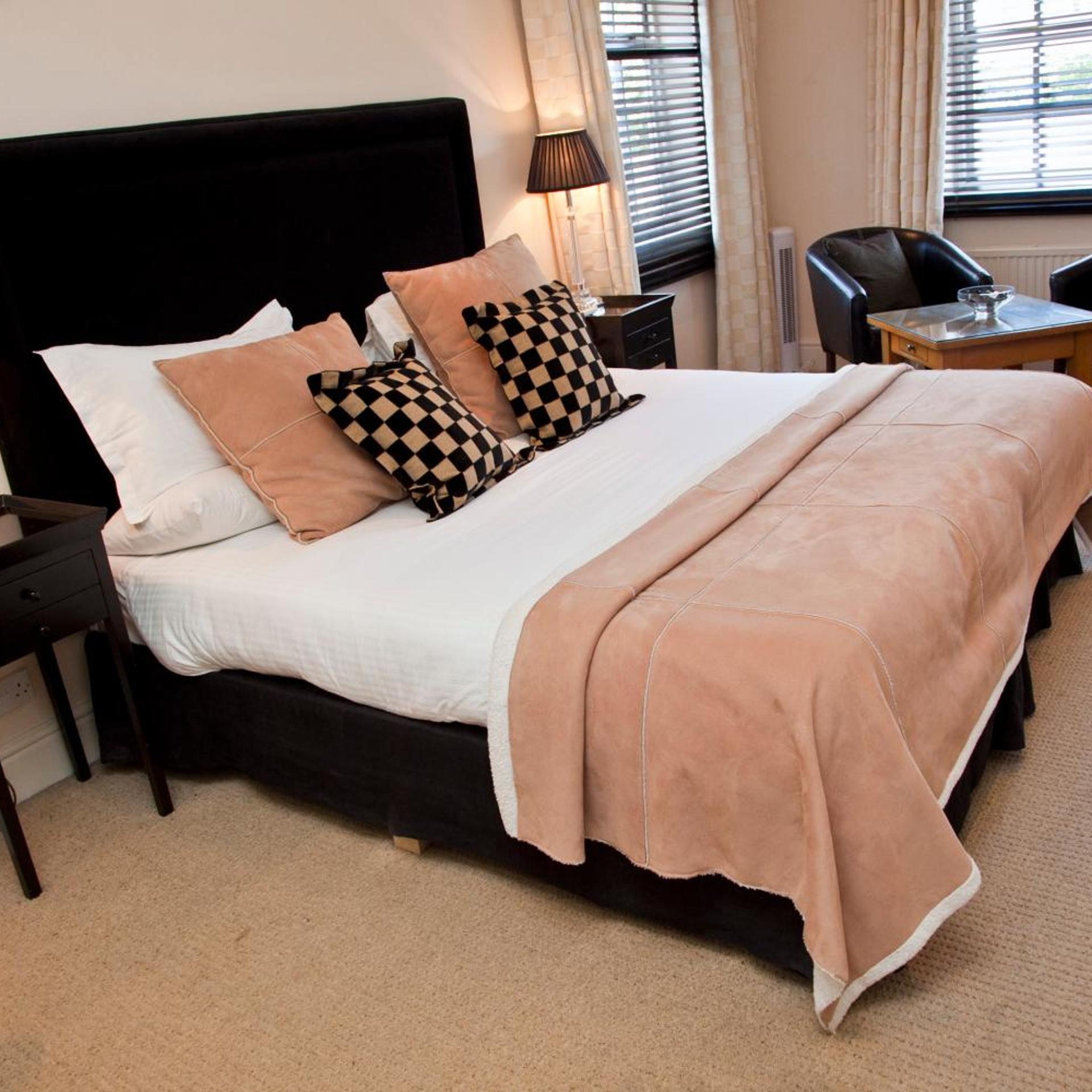 غرفة قياسية بسرير مزدوج، Rowton Hall Country House Hotel And Spa 3/6