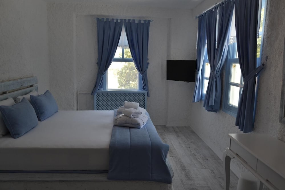 Thea Butik Hotel & Restaurant 16/28
