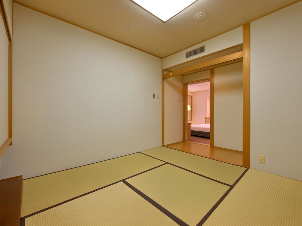 Rihga Hotel Zest Takamatsu 36/63