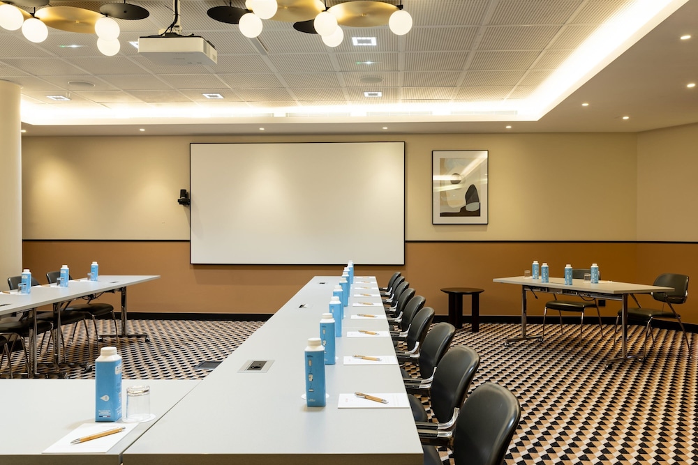 Le Parchamp, Paris Boulogne, a Tribute Portfolio Hotel 66/66