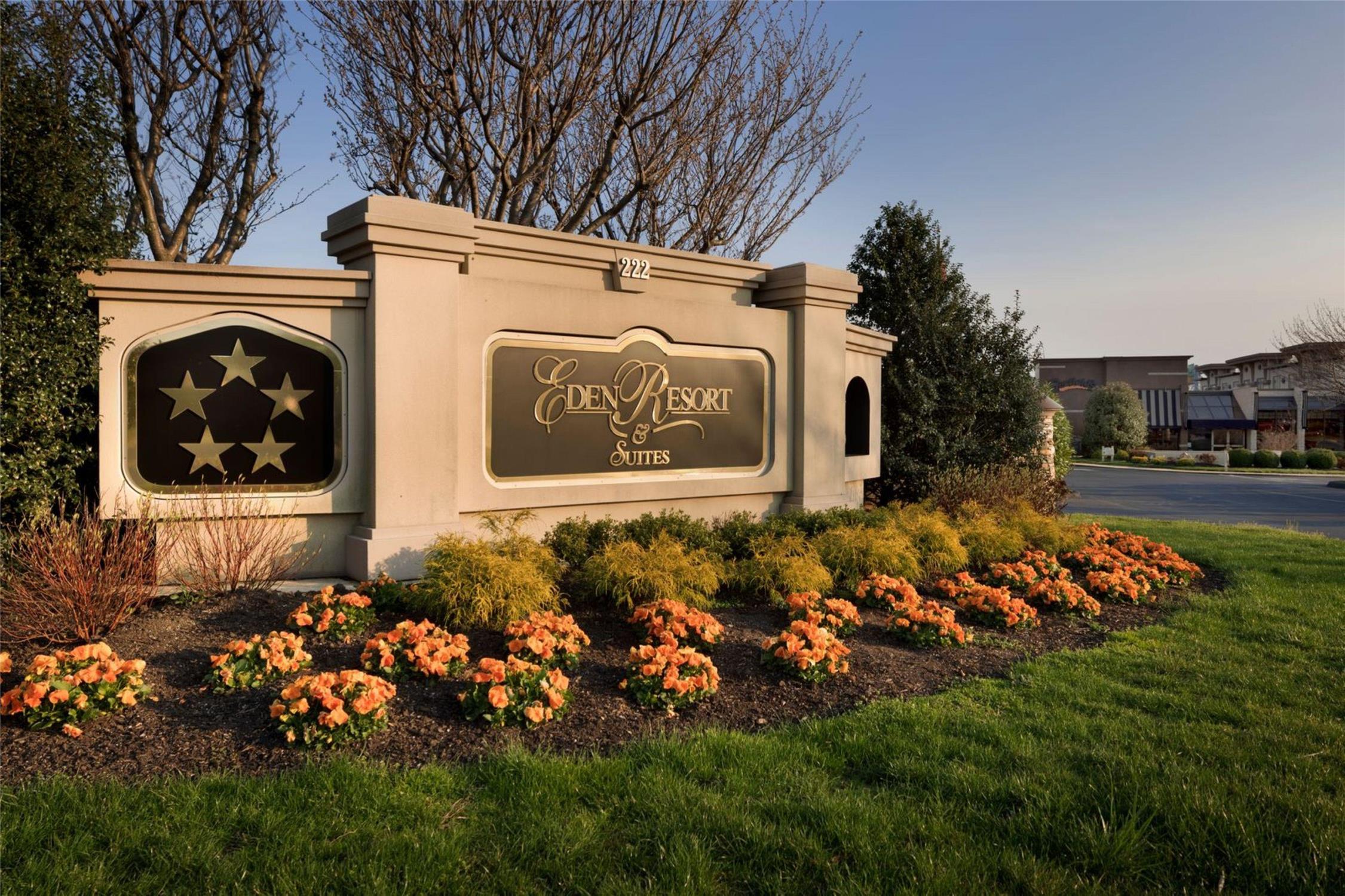 Eden Resort And Suites, BW Premier Collection in LANCASTER - PA