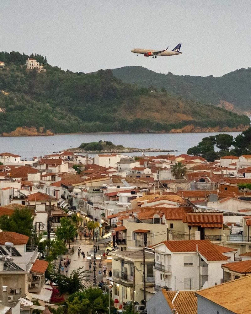 Kensho Skiathos Apartments 38/50