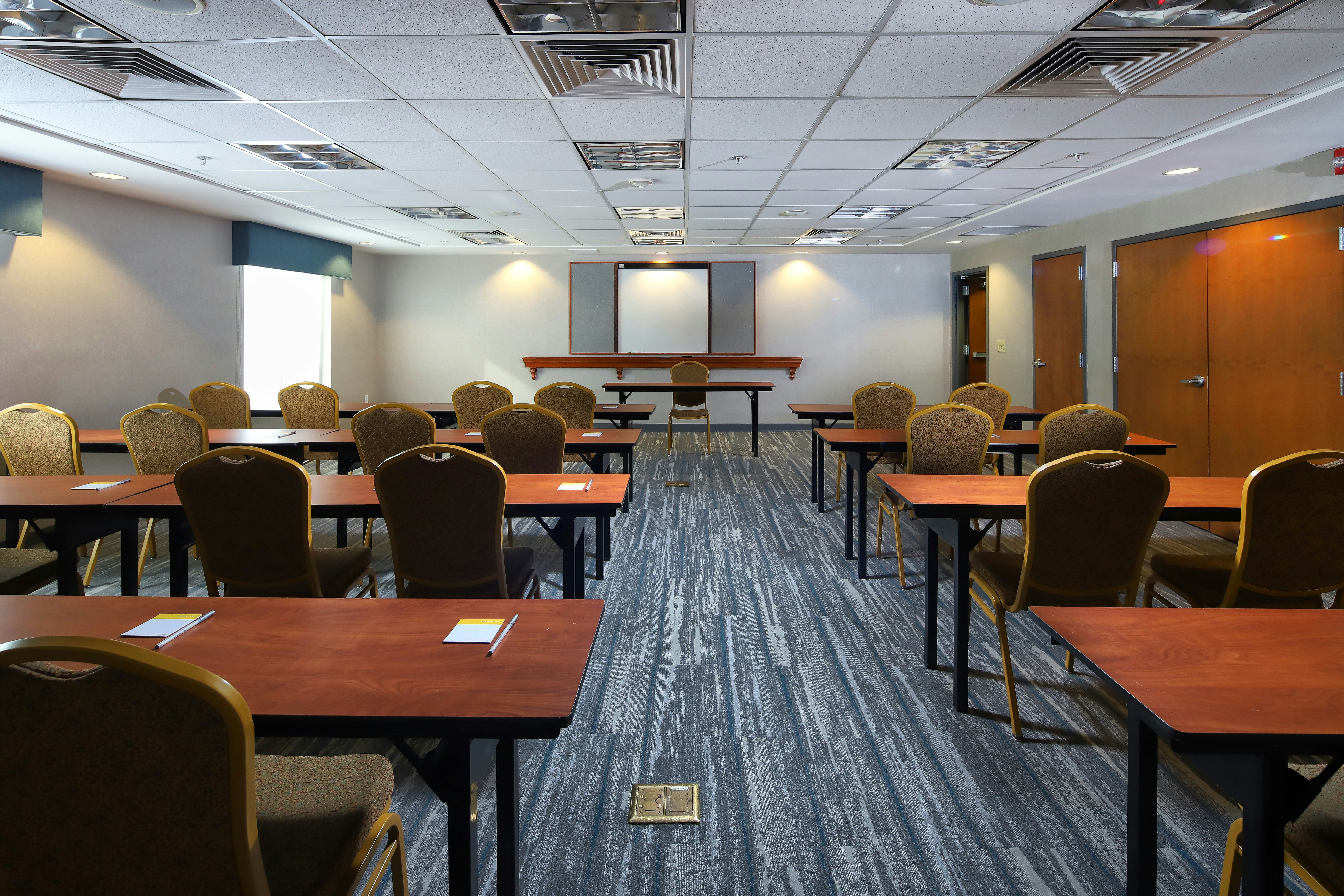 Hampton Inn and Suites Tucson East/Williams Center 46/53