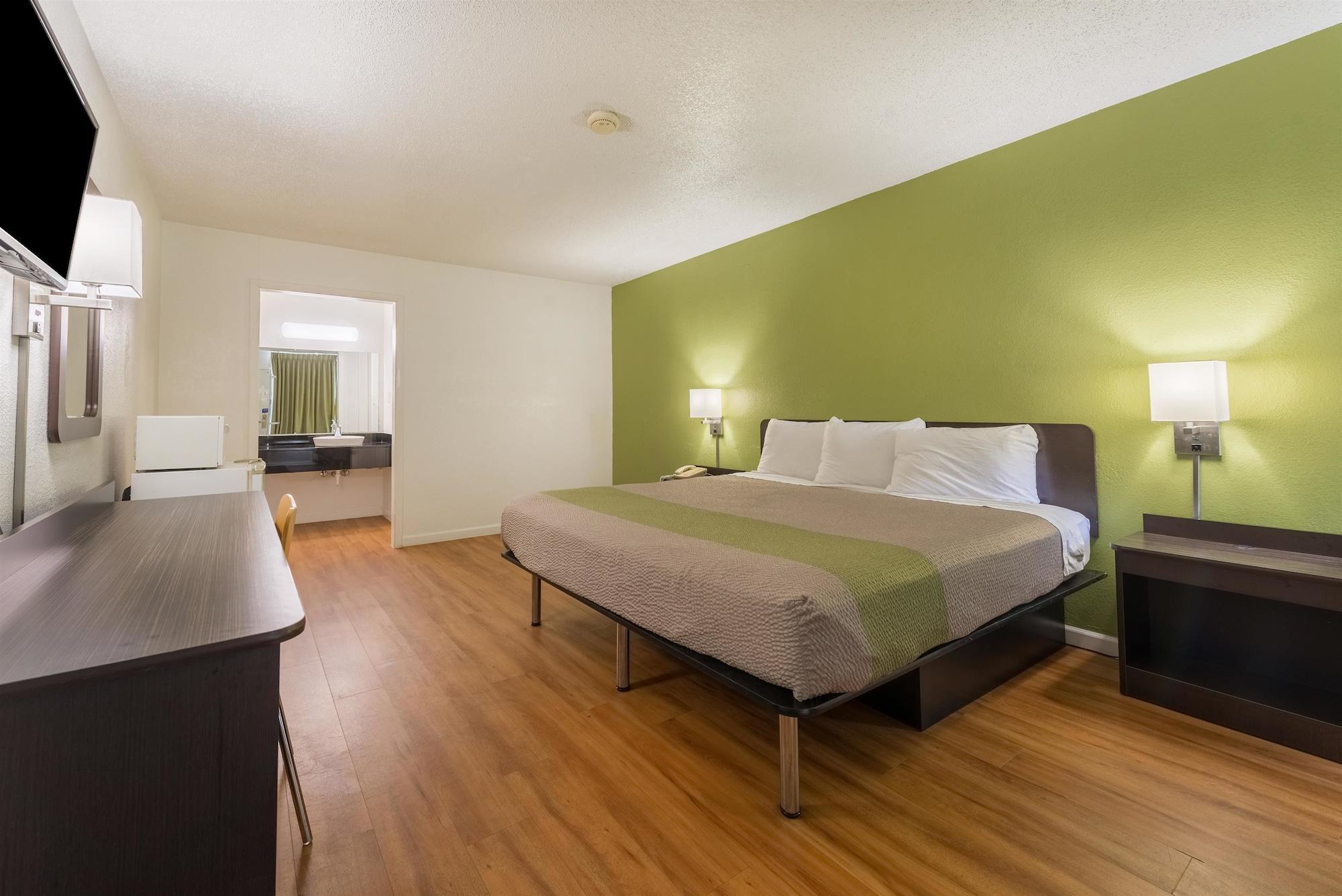 Motel6 Troy, OH 15/45