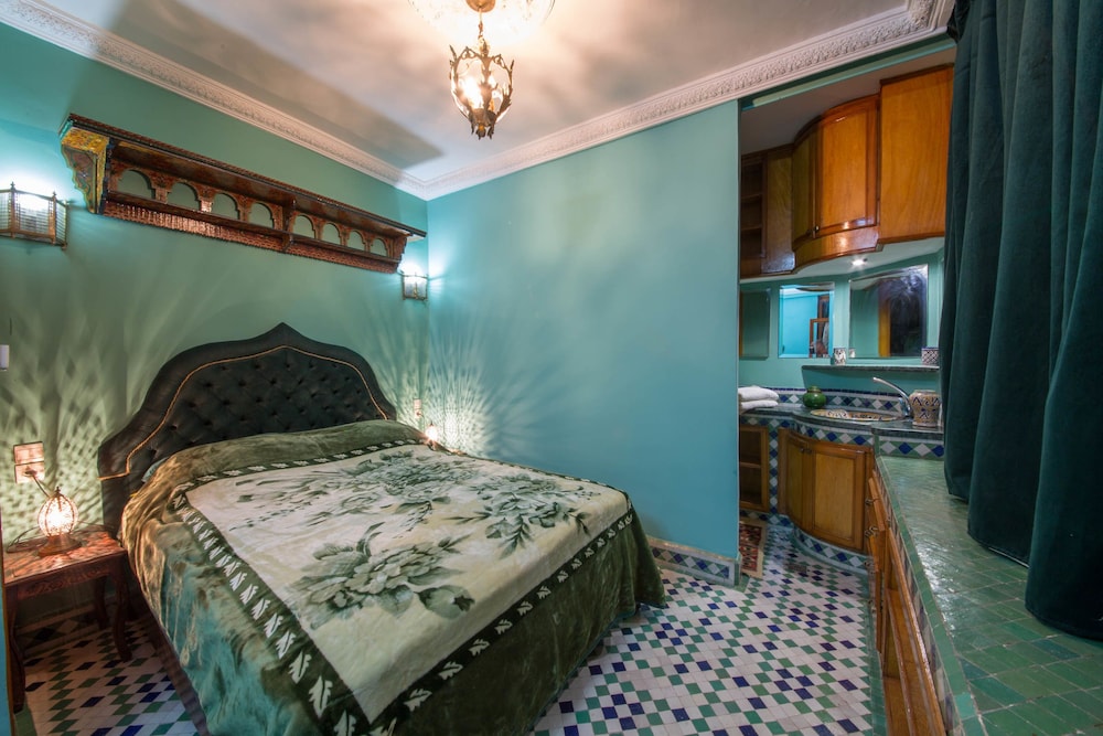 Riad Scalia 19/50
