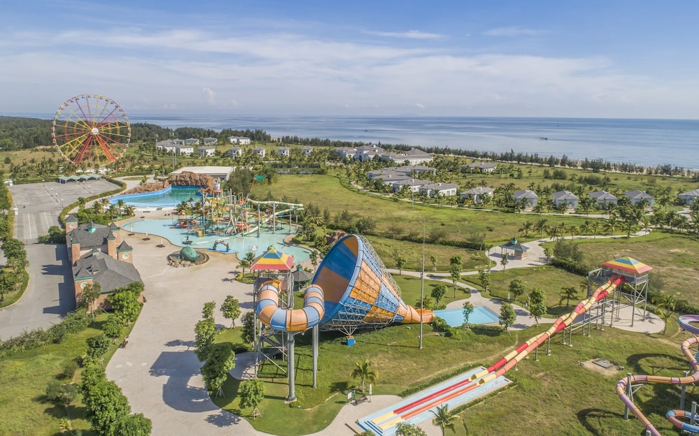 Melia Vinpearl Cua Sot Beach Resort 30/56