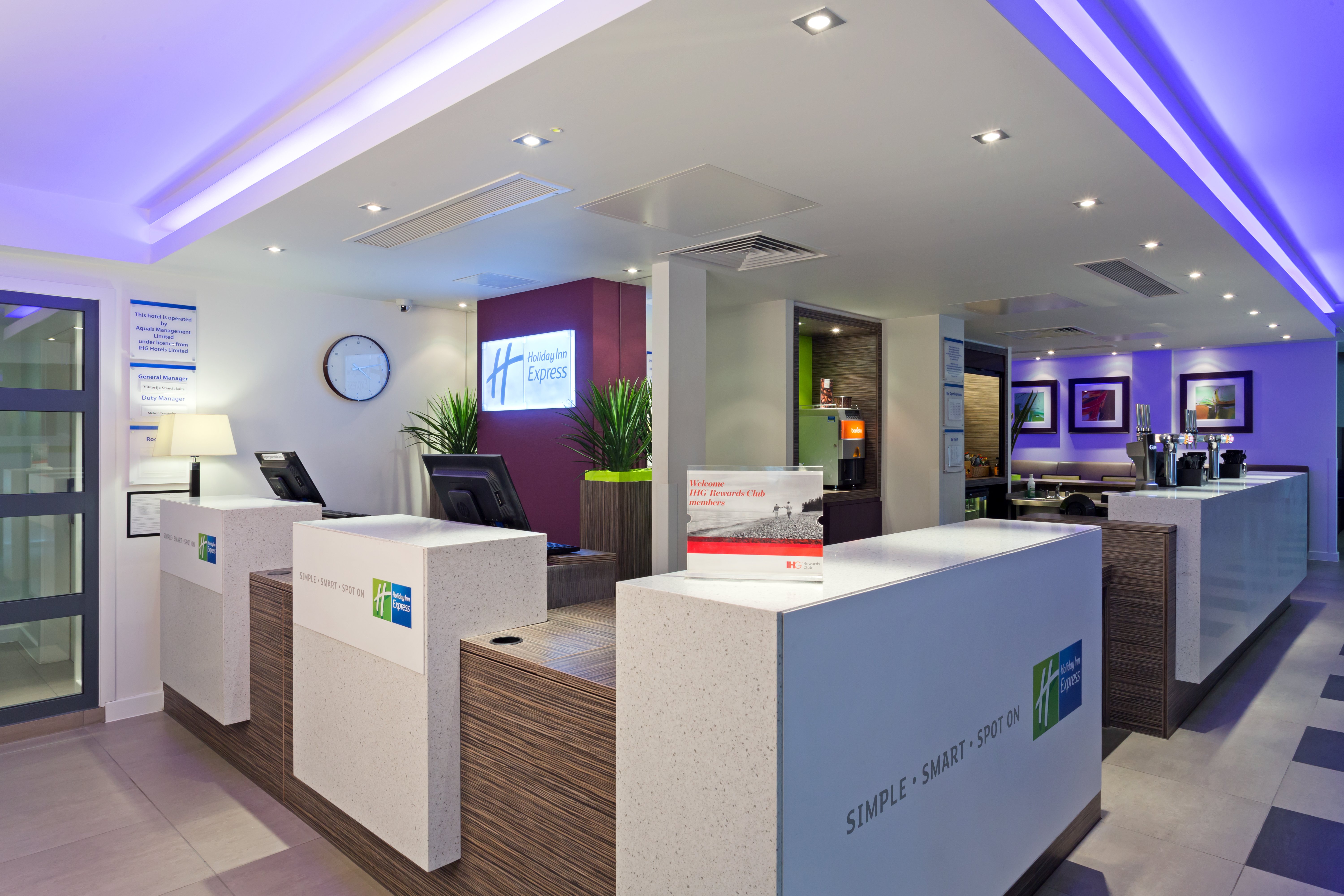 HOLIDAY INN EXPRESS HARLOW 13/74