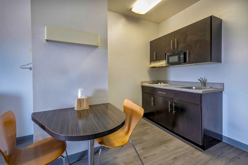 Motel6 Cedar Park, TX 6/31