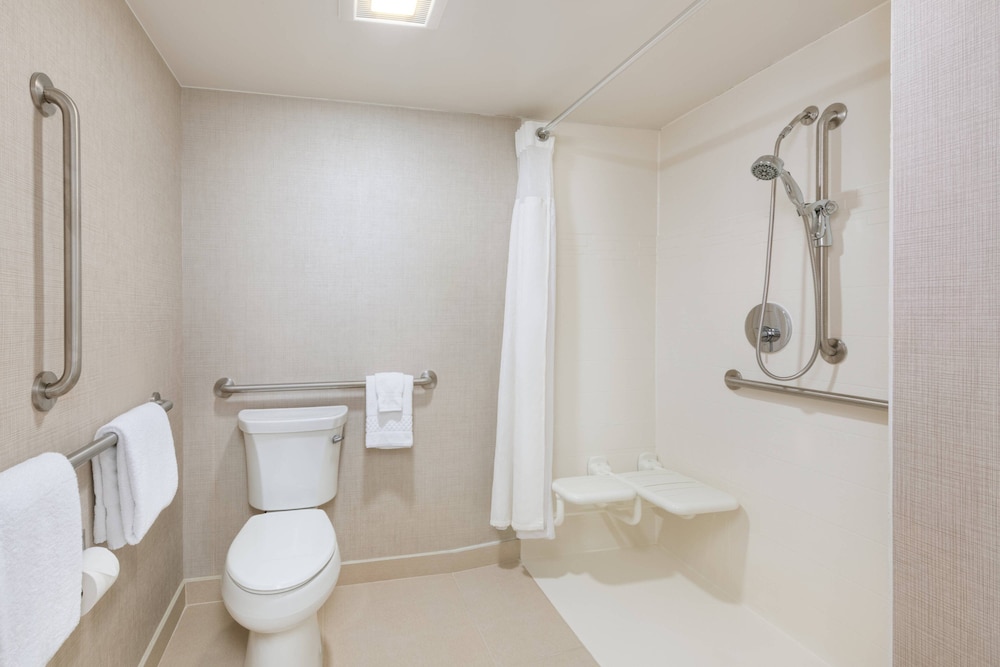 Residence Inn by Marriott State College 6/34