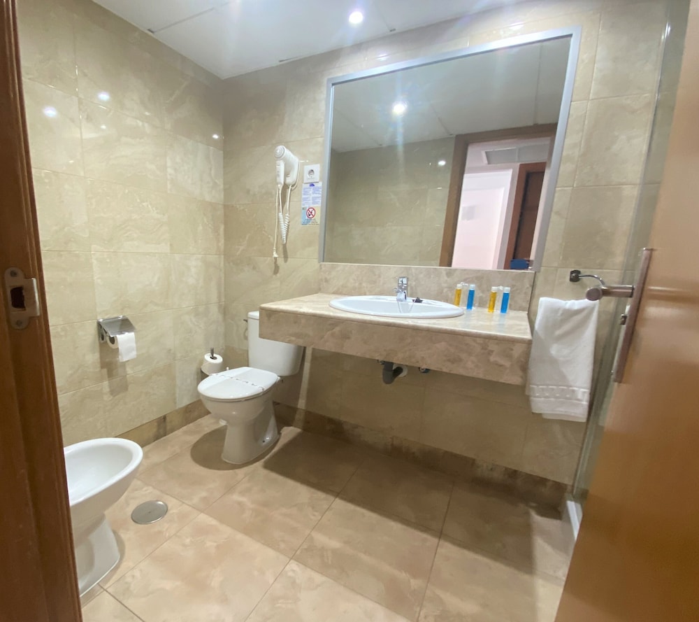 Bahia Serena 42/45