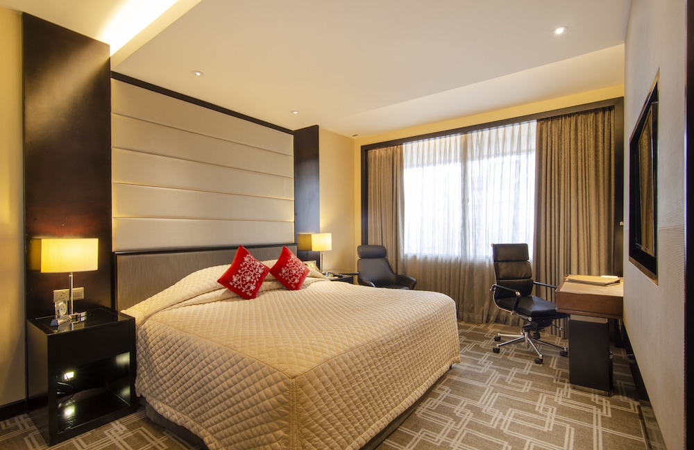 Pan Pacific Sonargaon Dhaka 33/72
