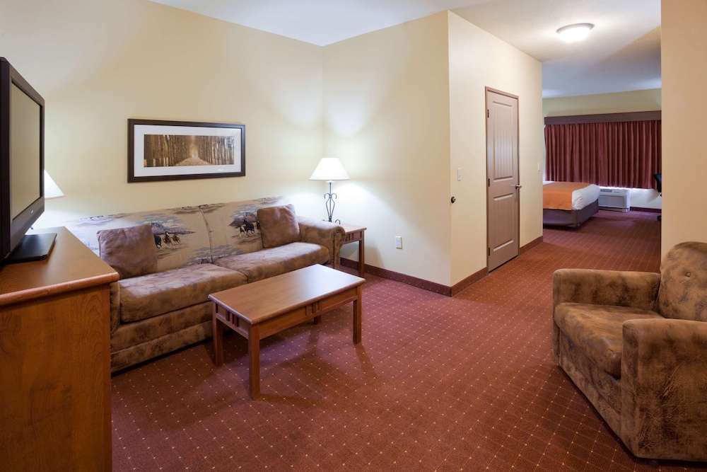 AmericInn by Wyndham Fargo Medical Center 36/59