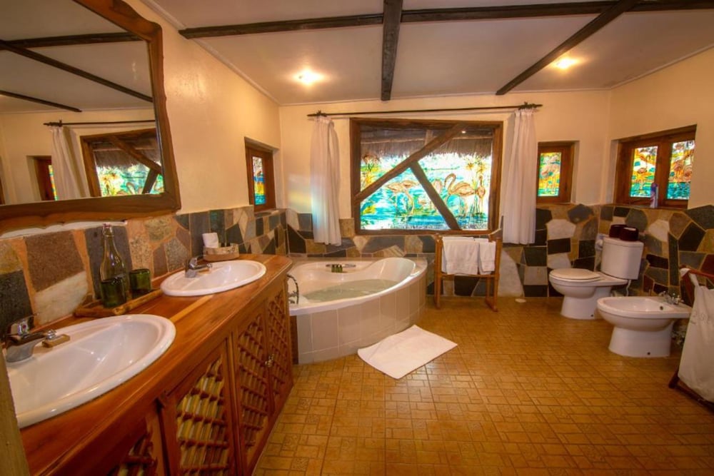Chui Lodge 34/35