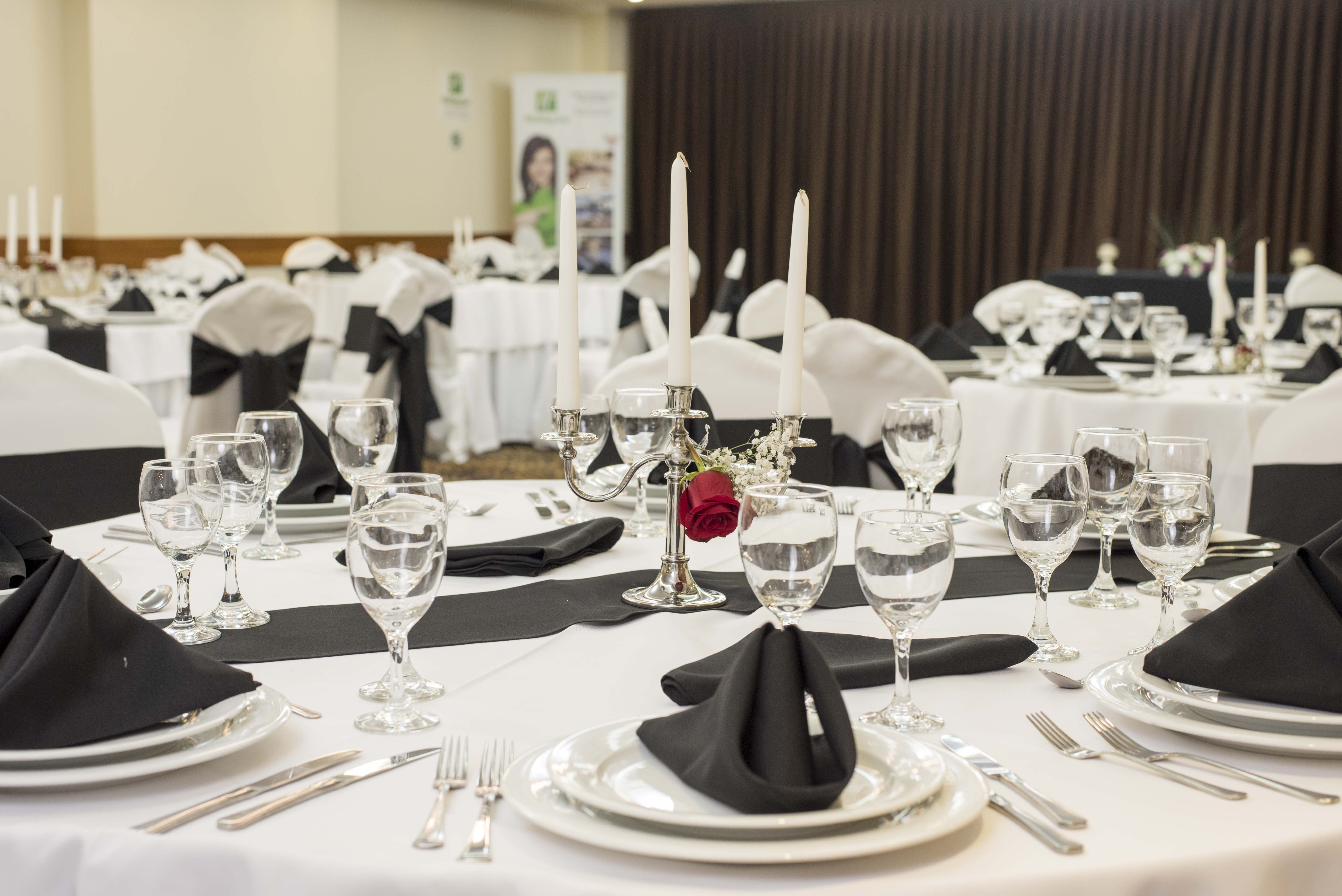 Holiday Inn Montevideo 68/81