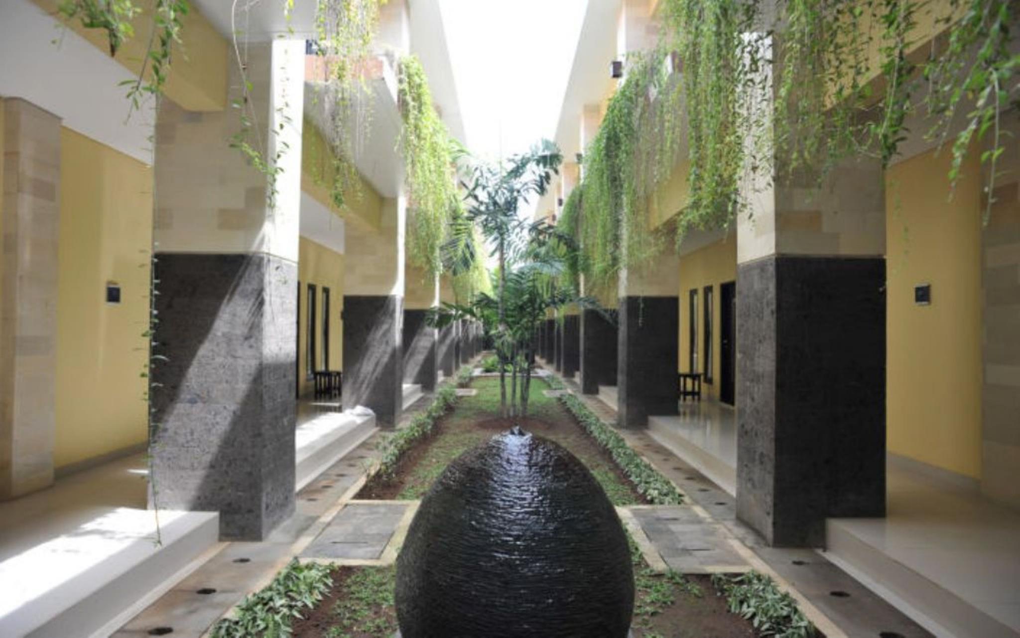 Bali Mega Hotel 45/63