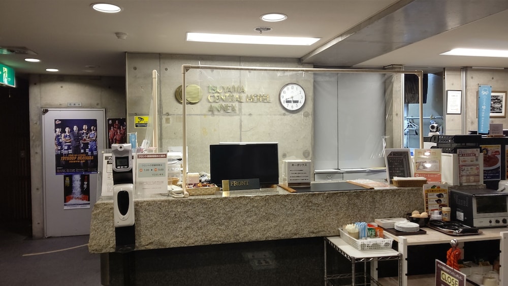 Tsuyama Central Hotel Annex 32/34