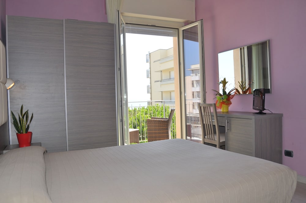 Hotel Playa (Rimini) 13/40