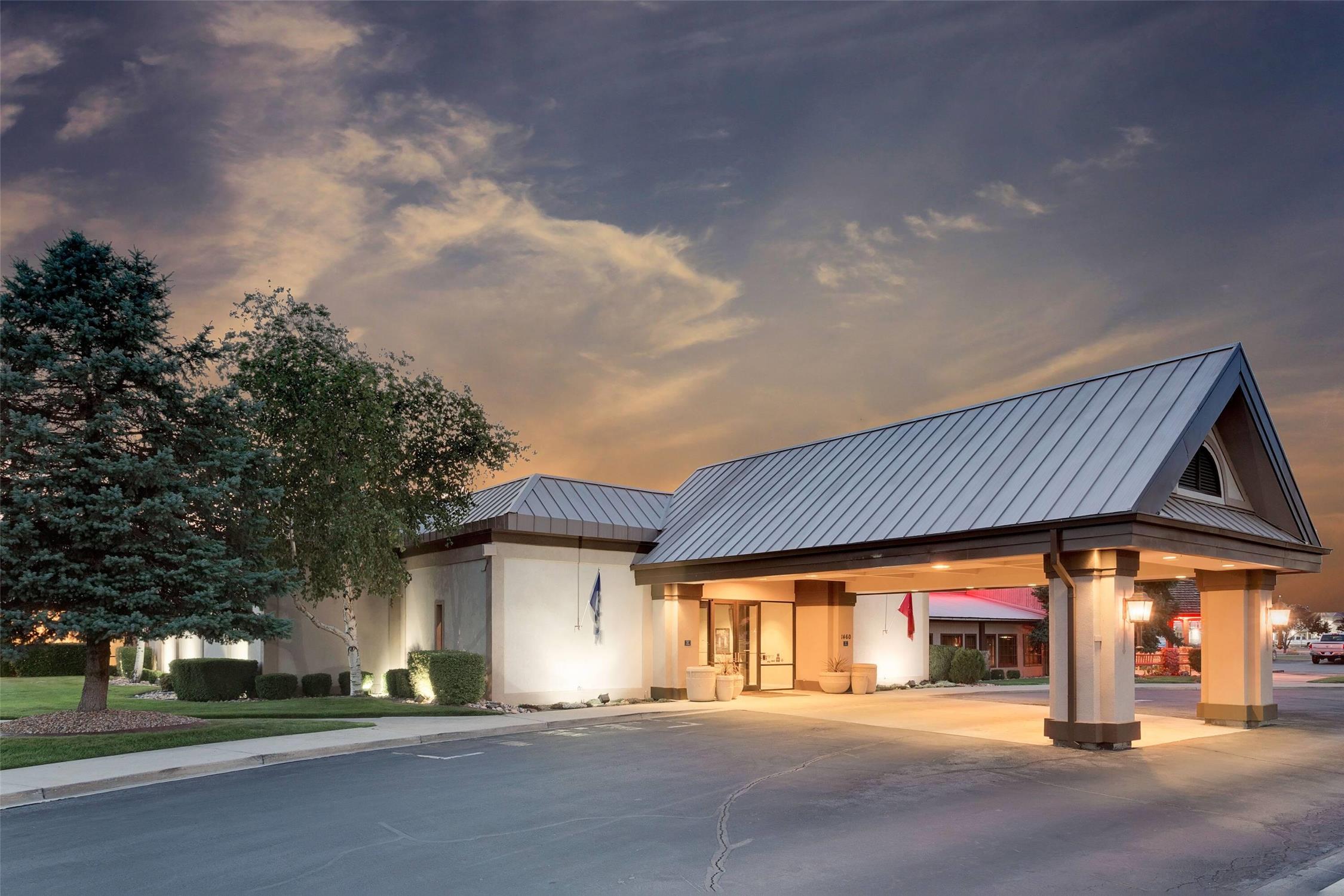 Ramada By Wyndham Provo 2/47