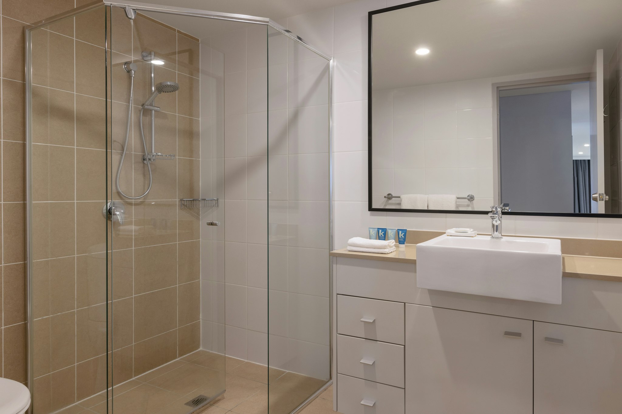 Meriton Suites Broadbeach 32/37