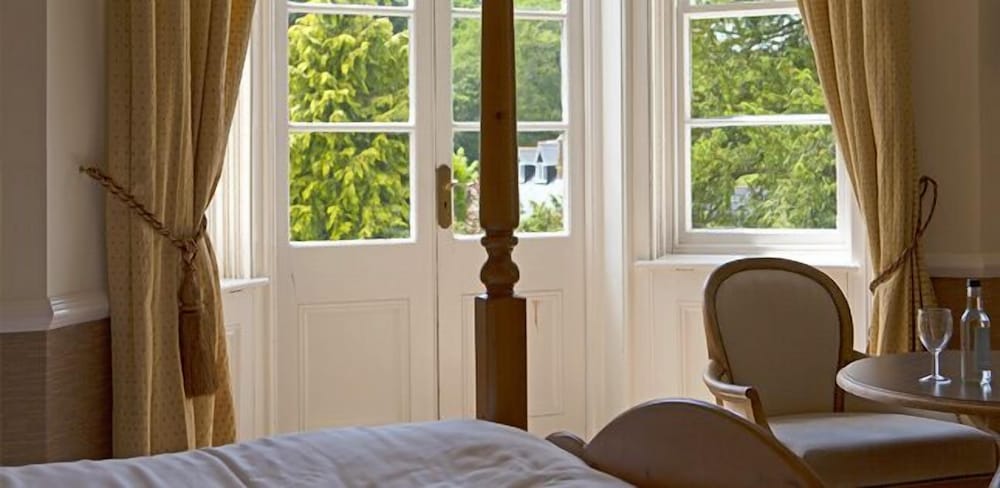 Woodlands Lodge Hotel 28/48
