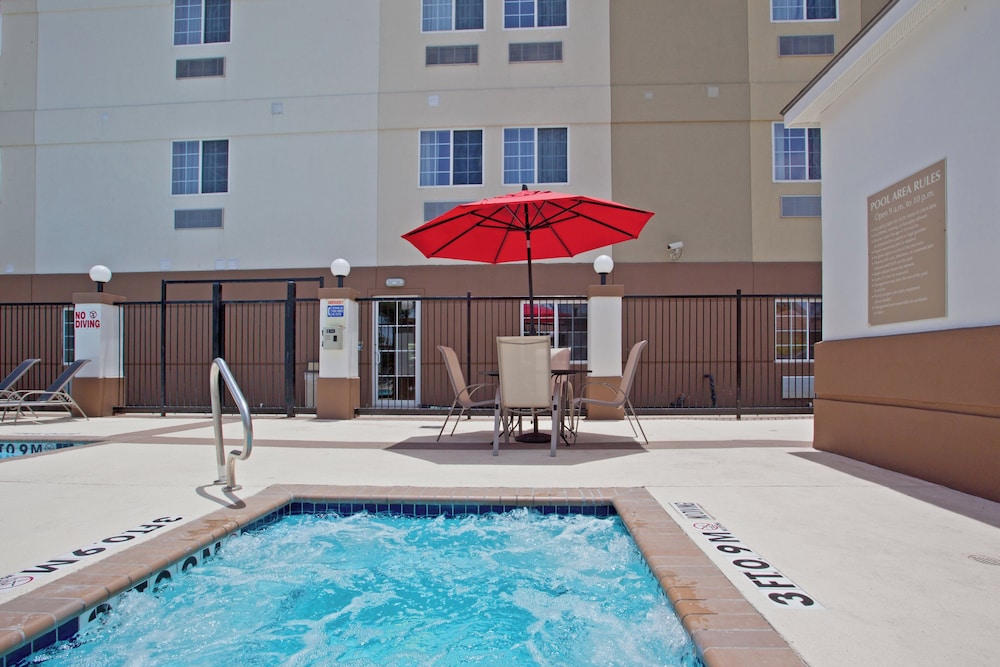 Candlewood Suites Houston Westchase Westheimer 13/39