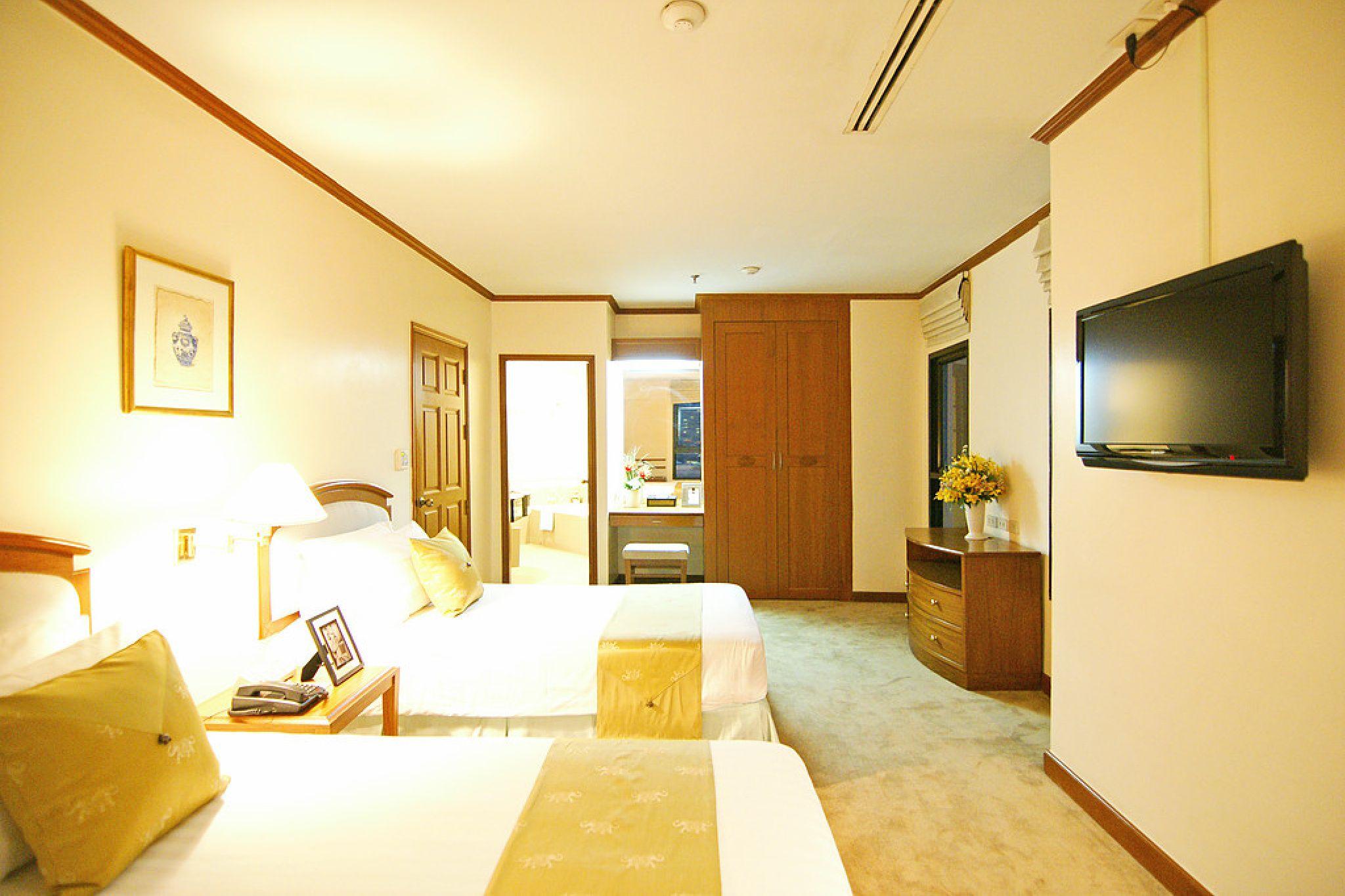 Suite, Single Bed