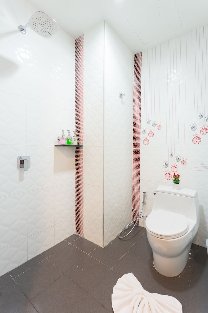 Phranang Place Hotel Krabi 58/64