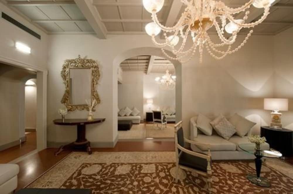 Brunelleschi Hotel Florence 43/72