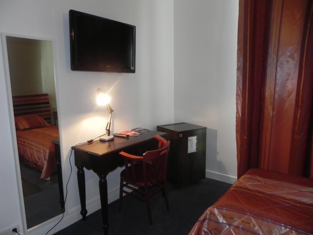 The Originals Boutique, Villa Montpensier, Pau (Inter-Hotel) 39/50
