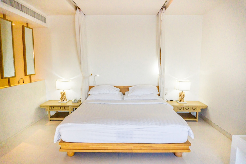Bandara Pool Villas, Phuket (ex Bandara Villas Phuket) 20/80