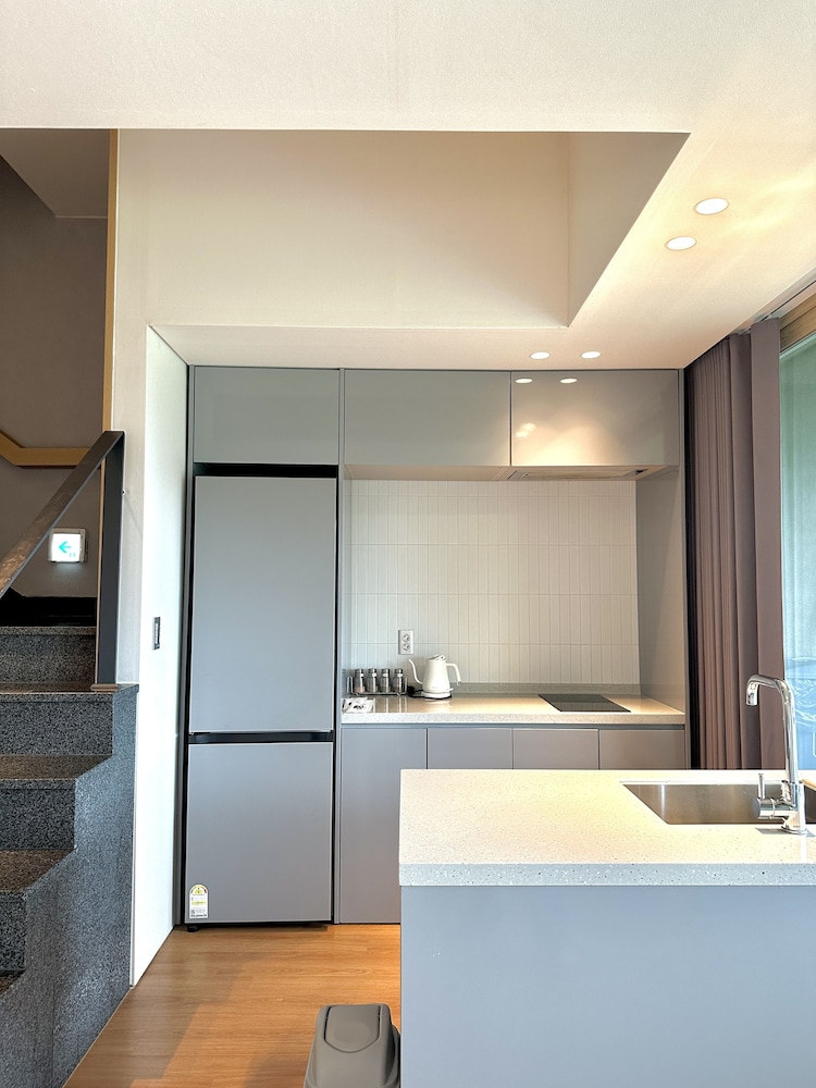 Tourist Hotel Sang Sang House 7/50