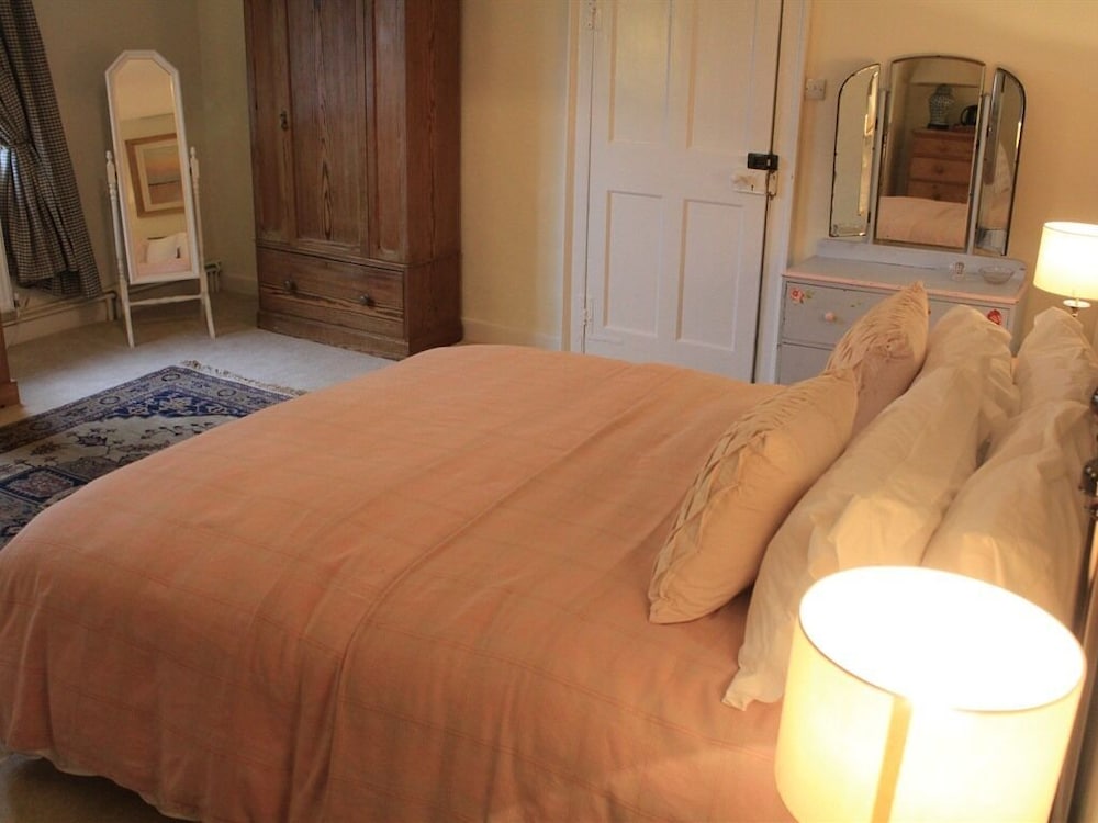 Church Farmhouse B & B 27/34