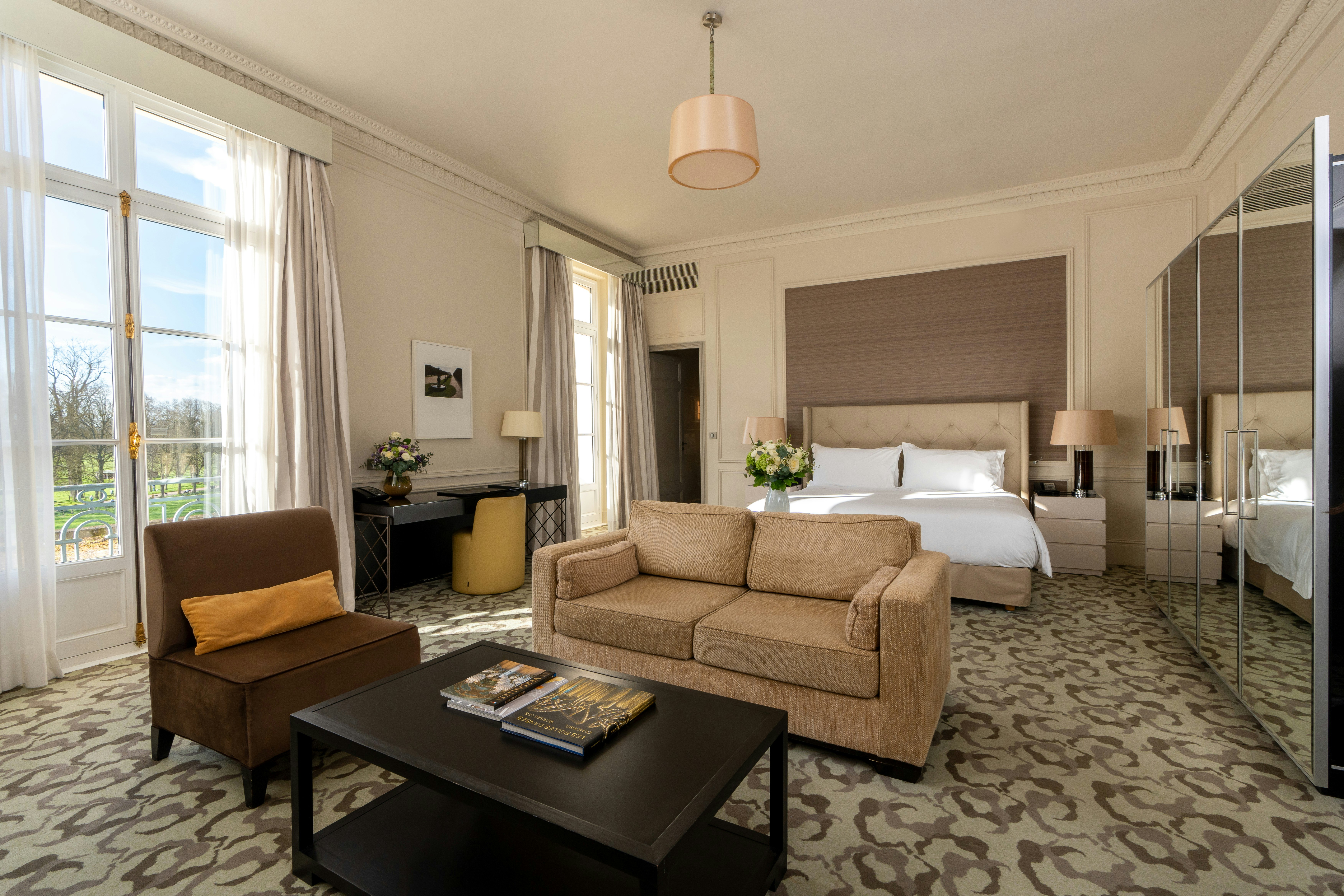 Palace, Junior Suite, King Bed