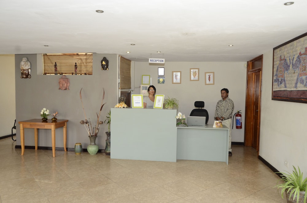Villa Narmada 13/68