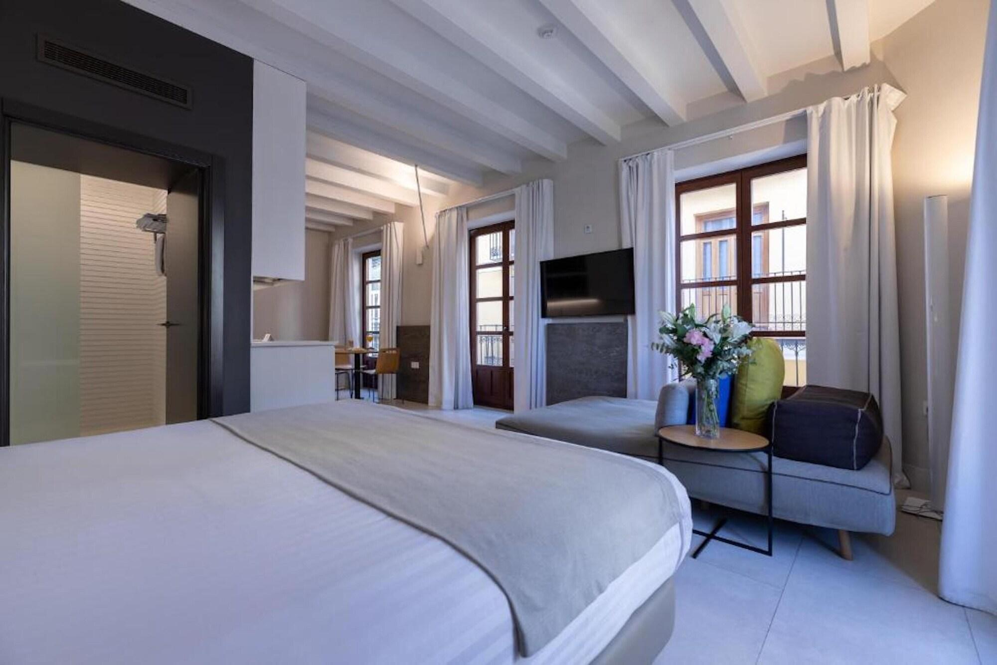 غرفة خارجية بسرير مزدوج