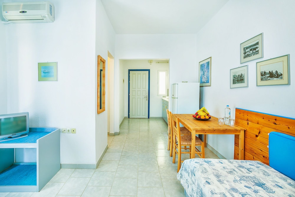 Xenios Faros Apartments 11/36