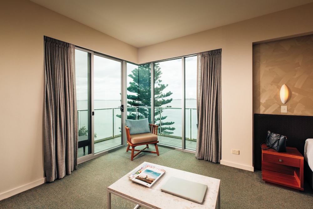 The Port Lincoln Hotel 28/50