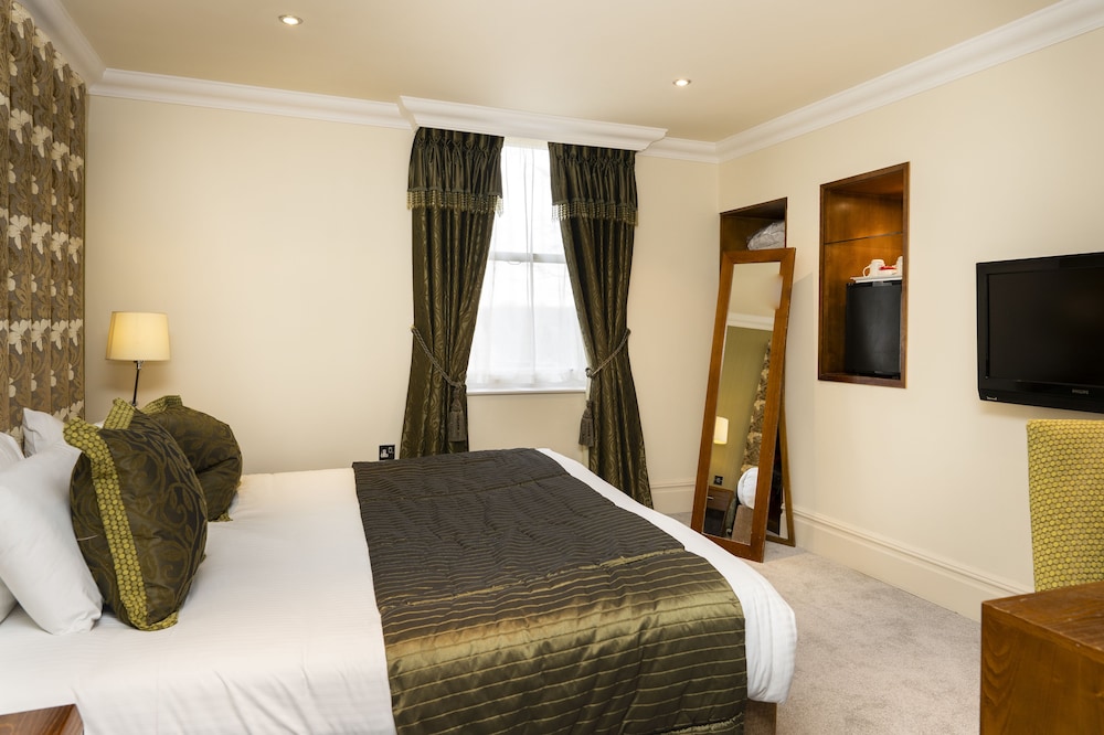 Ringwood Hall Hotel & Spa, BW Signature Collection 5/48