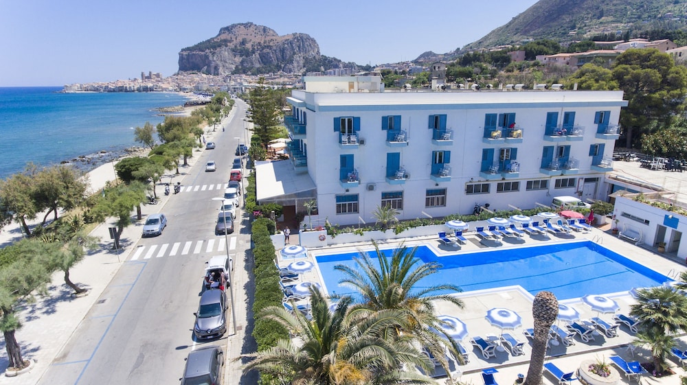Hotel Tourist in CEFALU