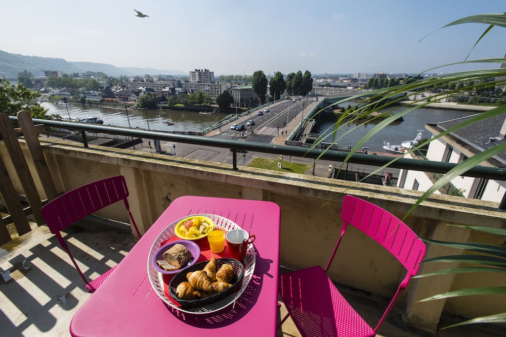 Ibis Styles Rouen Centre Cathedrale 48/64