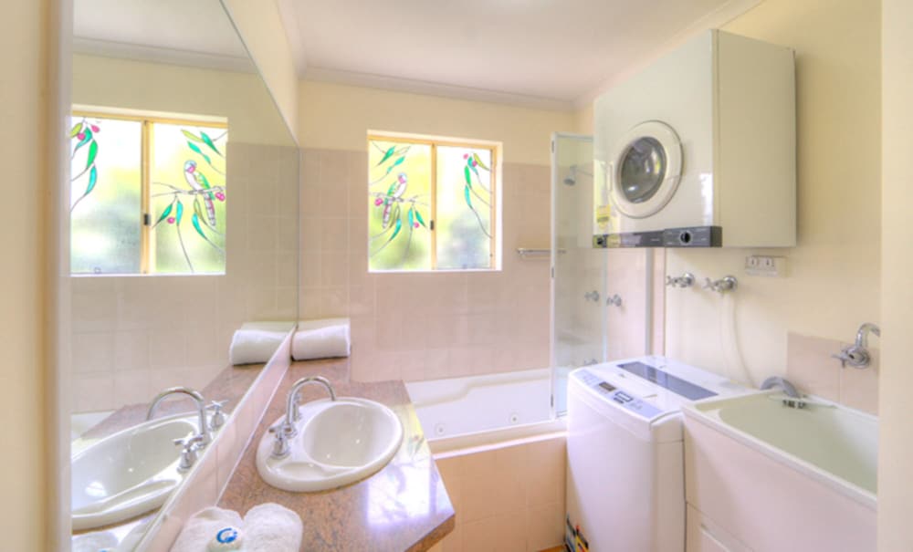 RAINBOW GETAWAY HOLIDAY APARTMENTS 69/69