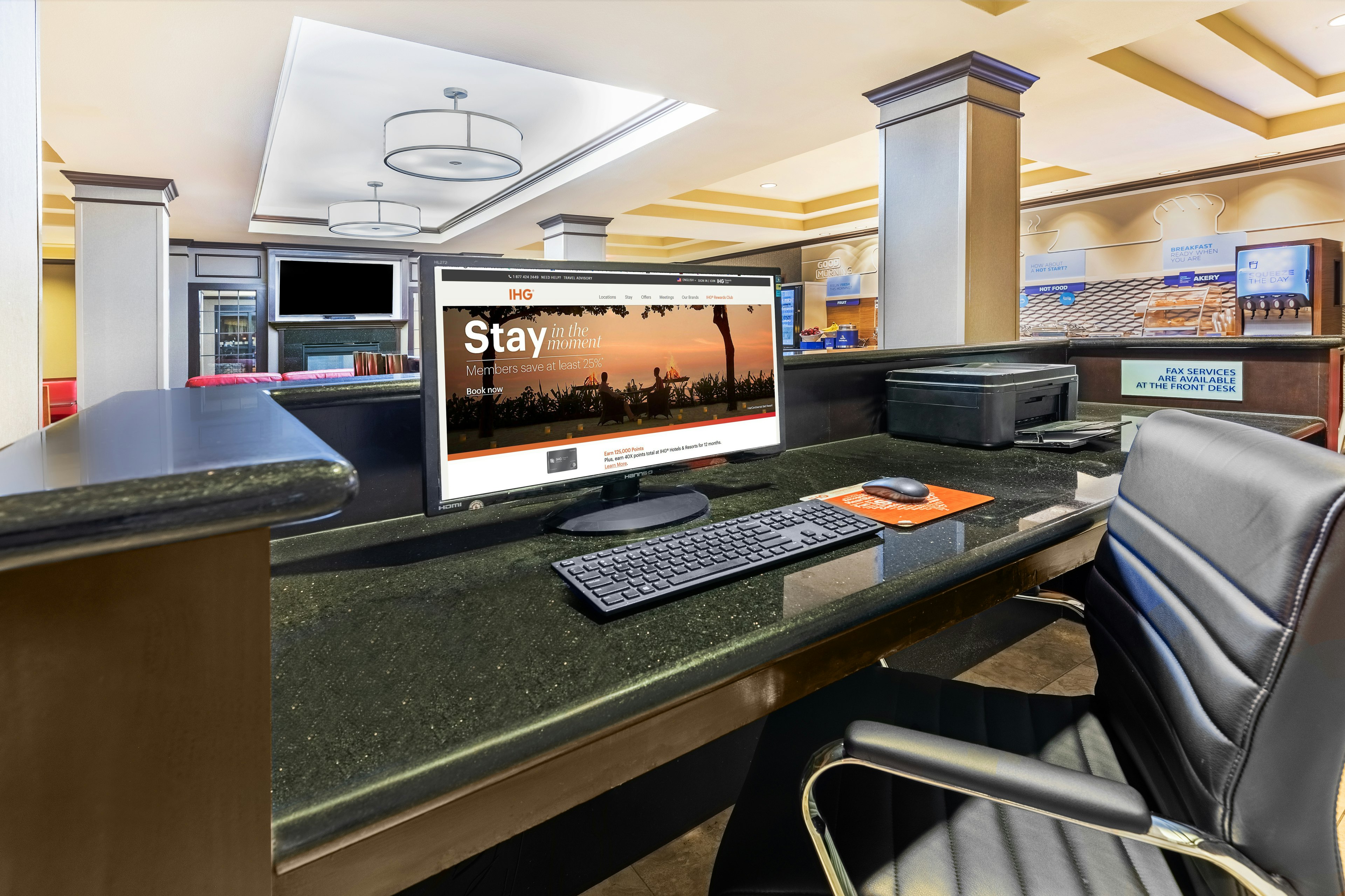 Holiday Inn Express Suites Floresville 54/58