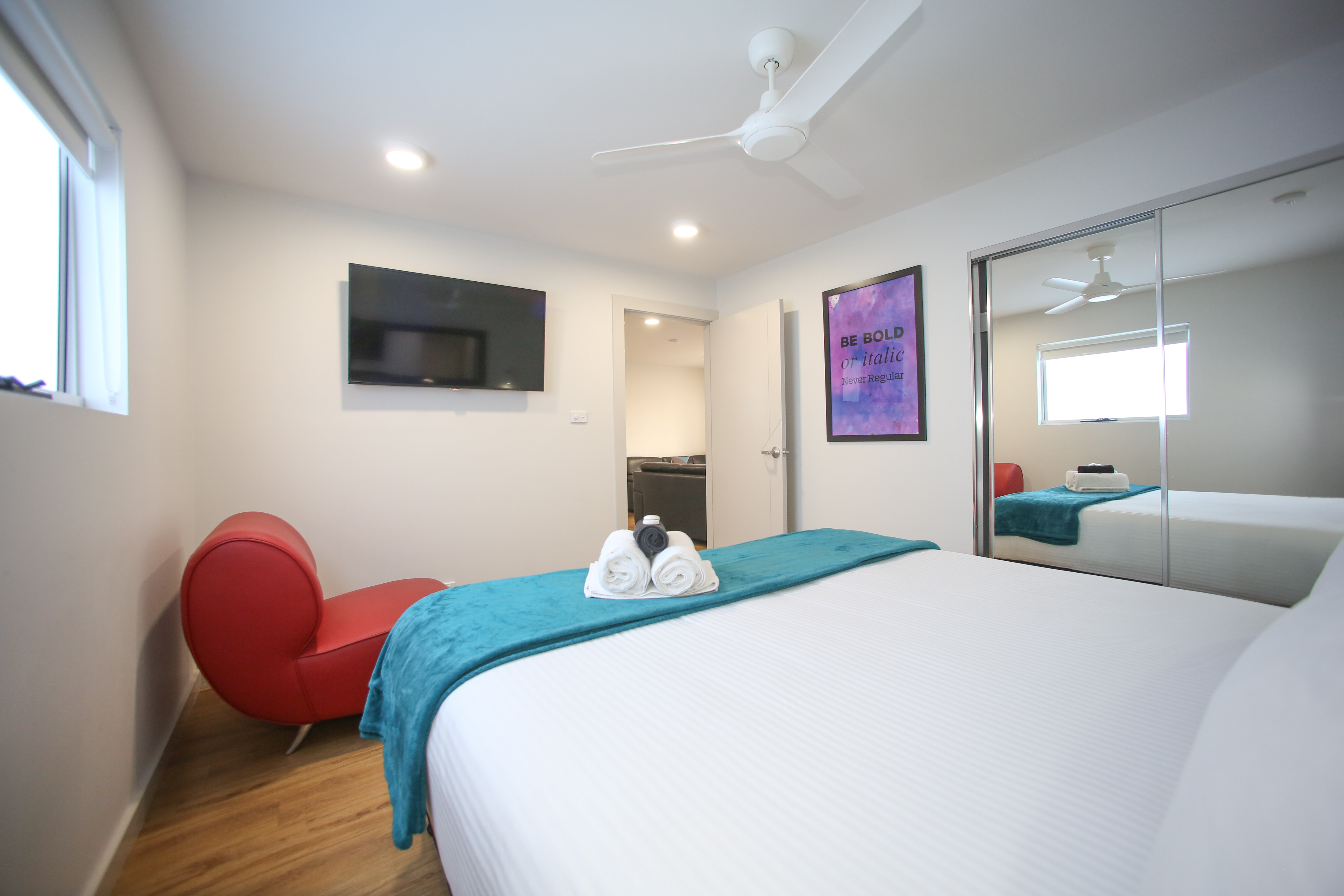 JESMOND EXECUTIVE VILLAS 25/79