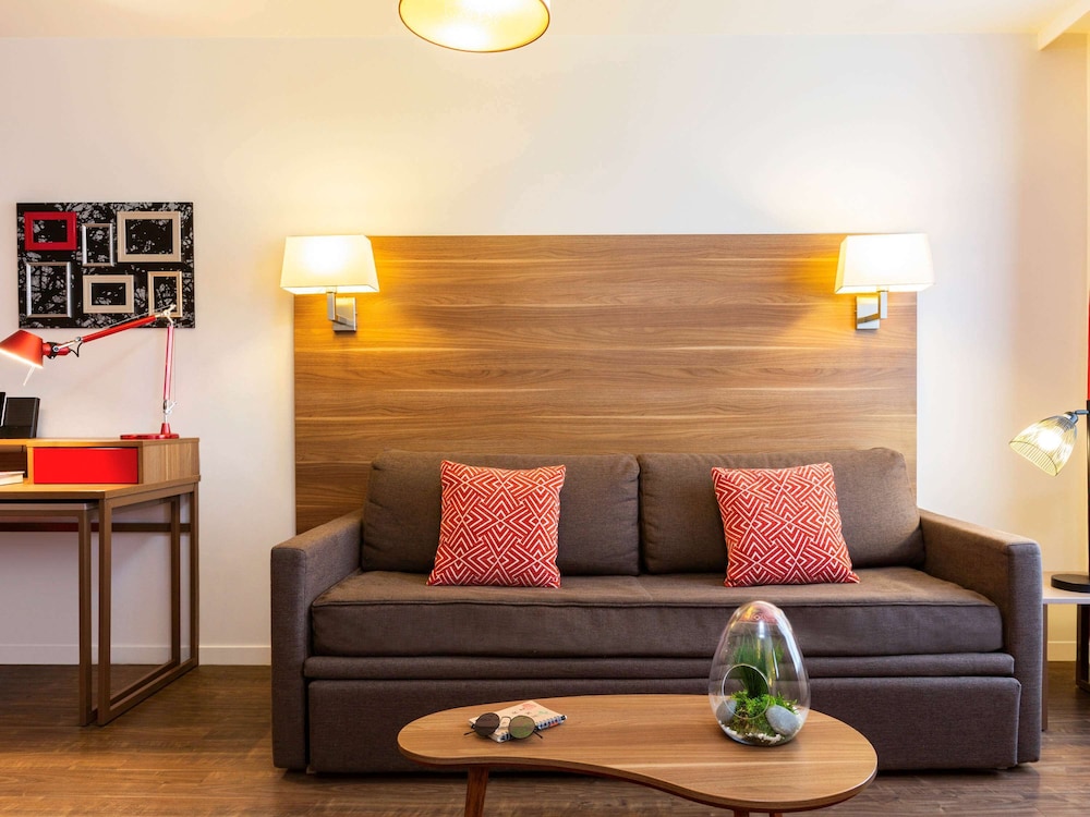 Aparthotel Adagio la Defense Courbevoie 36/70